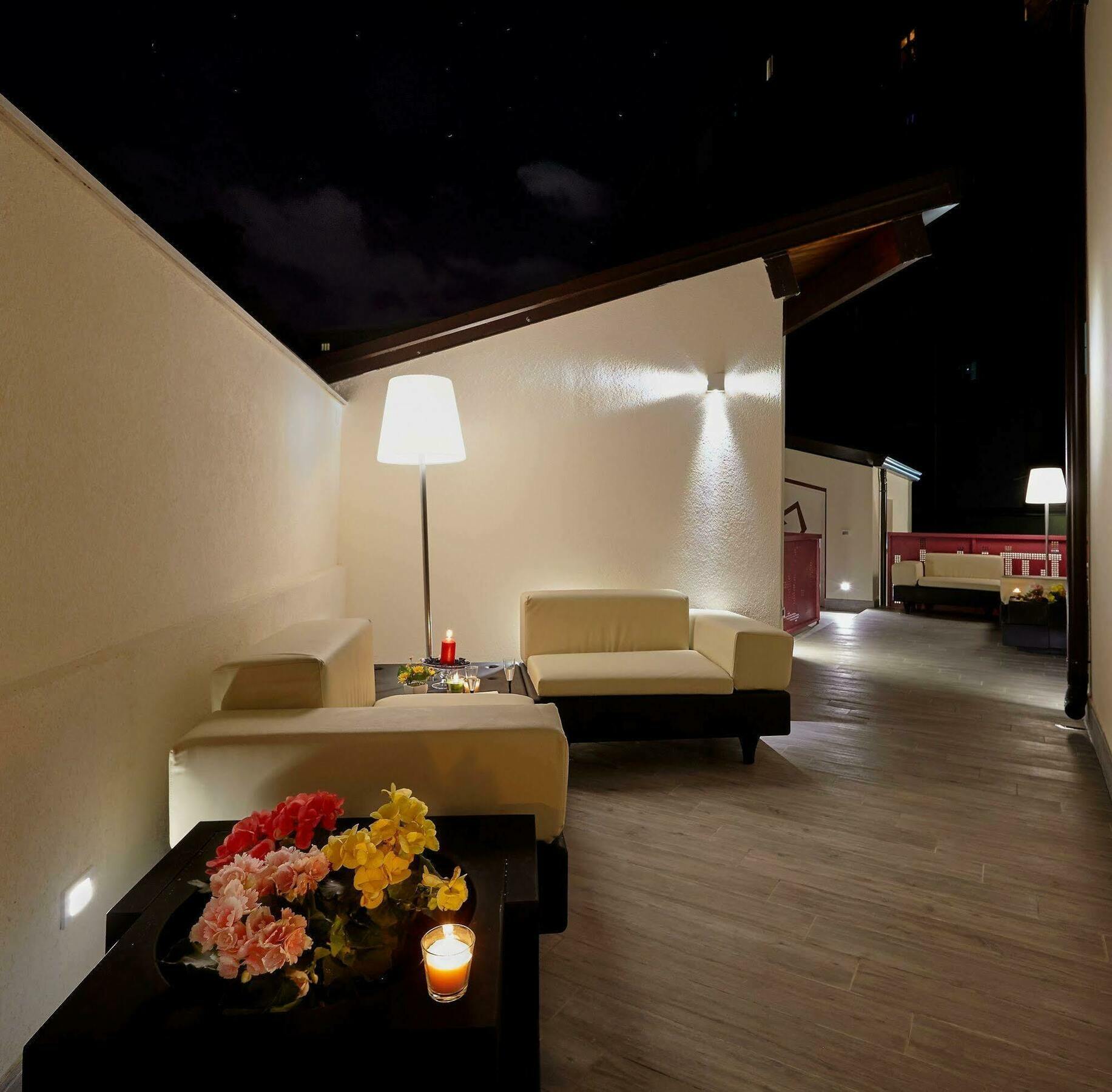 Hospitality Hotel Palermo Exterior foto